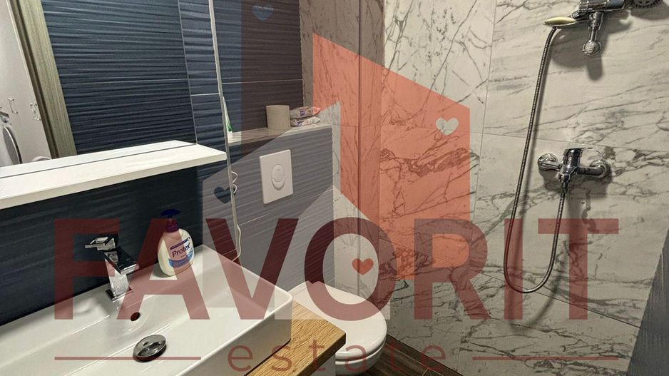 Centrala proprie. Renovat integral. Mobilat si utilat. Etaj intermediar - Poză 15