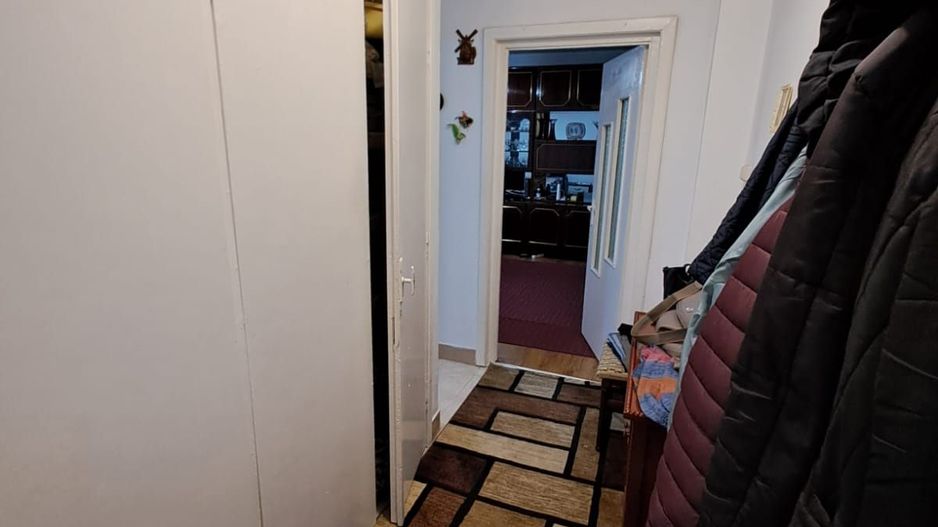 Apart 1 camera decomandat Sagului-Piata Doina - Poză 4