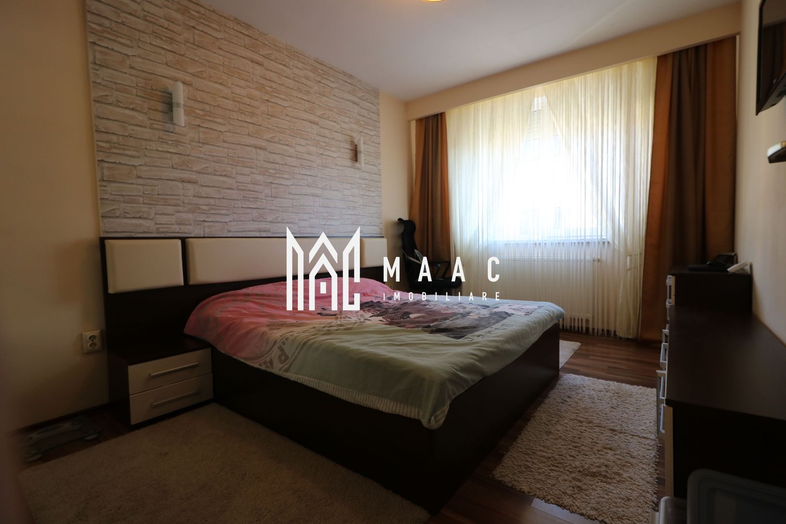 Apartament 3 camere I Decomandat I Zona Supeco - Poză 1