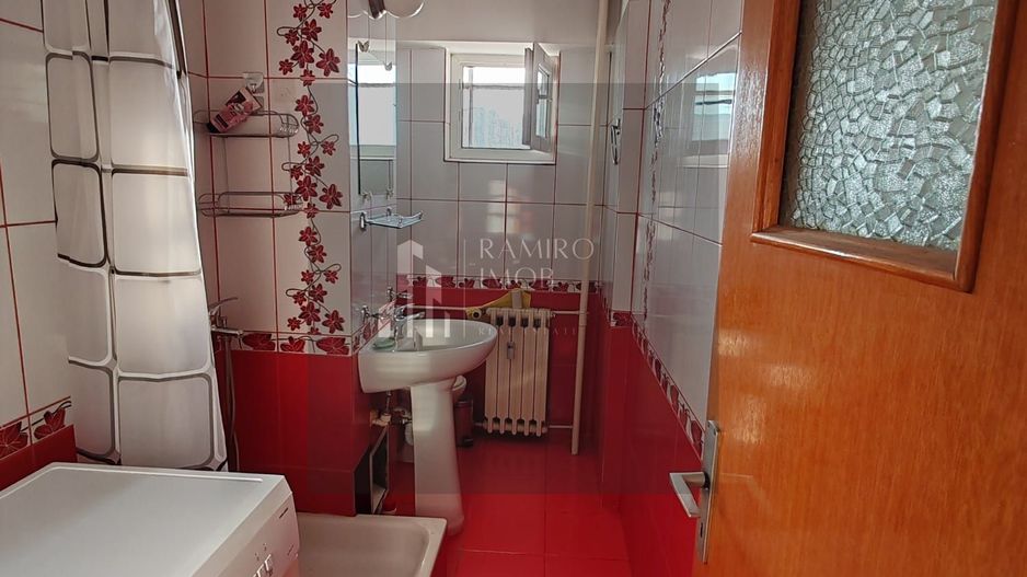Garsoniera Metrou Costin Georgian, spatioasa, mobilata - Poză 9