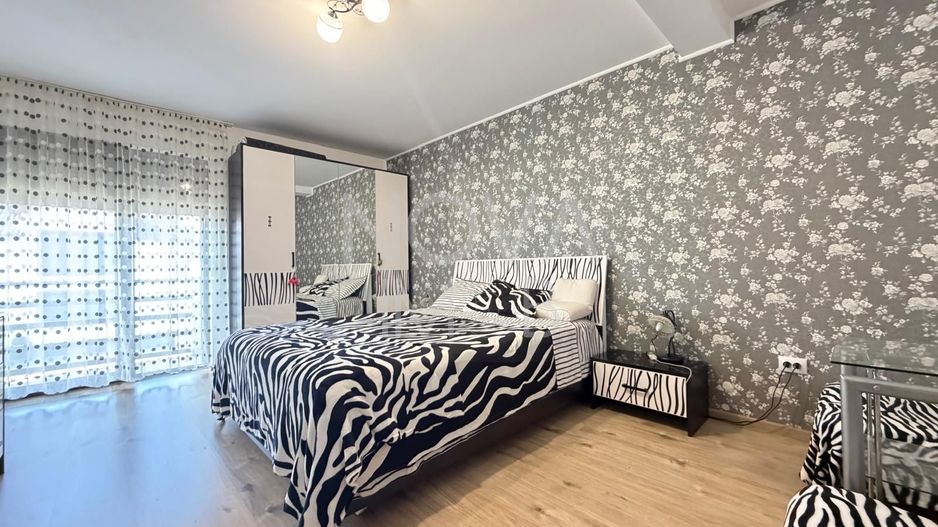 Casa tip duplex - mobilata si utilata - Poză 13