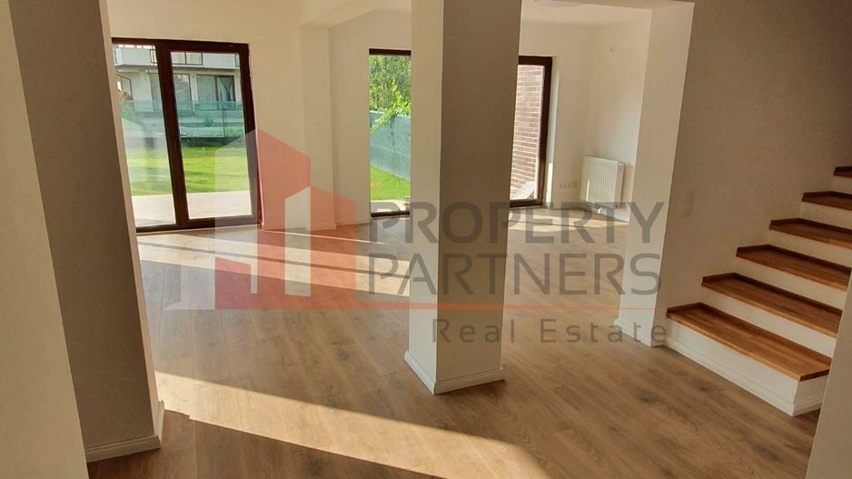 Vila Austrian Village - Crevedia DB - Poză 4