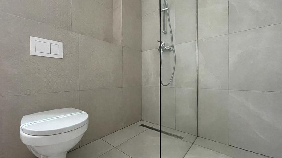 Spatiu birouri | 3 incaperi 55mp | GRADINA 50mp - Loc parcare privat - Poză 10