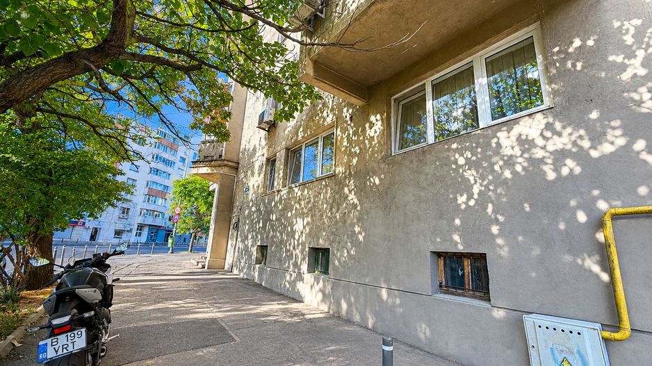 2 Camere Stirbei Voda an 1970 Parter Metrou Eroilor Calea Plevnei - Poză 19