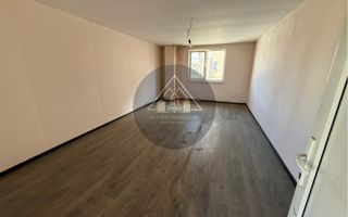 Casa de vanzare, Medias - Poză 4