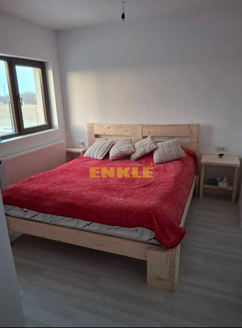 De vanzare casa in Curtesti - Poză 1