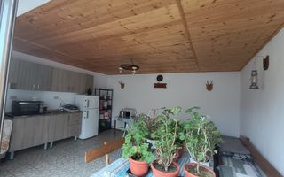 Casă de vânzare în satul Roșia cu vedere panoramică spre Munții Făgăras - Poză 14