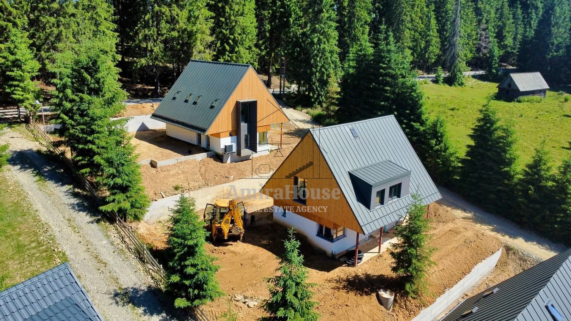 6 Case de vacanta localitatea Marisel jud Cluj la drumul Judetean DJ107P - Poză 22