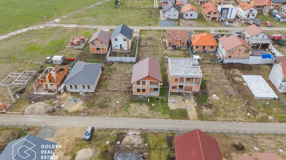 Casa  P+M  in  Fantanele,  ideală pentru personalizare - Poză 4