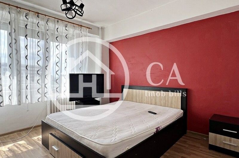 Apartament de închiriat cu 3 camere în zona Decebal, Oradea - Poză 1