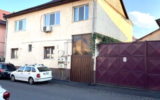 Apartament spatios cu 3 camere - Poză 13