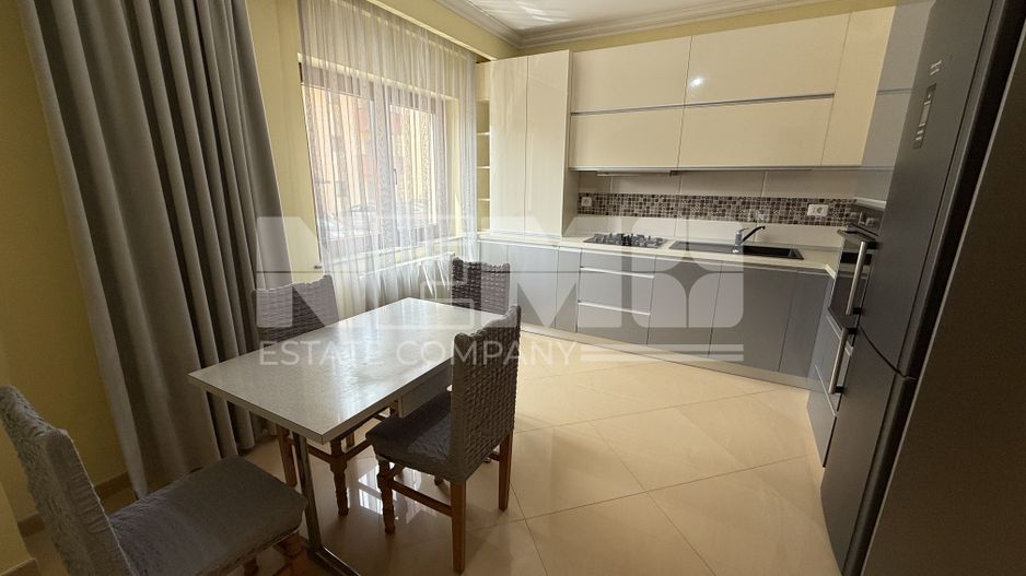 Apartament Central | 3 camere | 95 mp + boxă + parcare | Parter - Poză 5