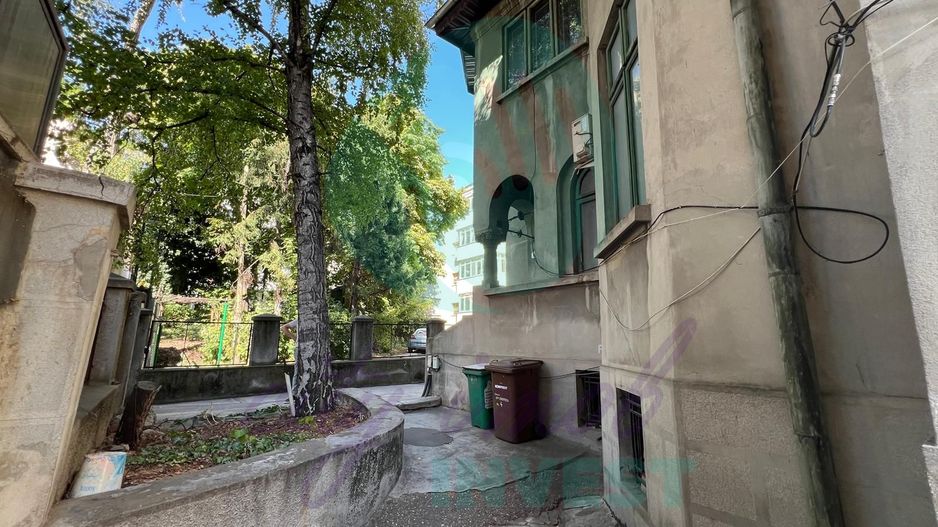 Apartament in vila boiereasca la 5 minute de Parcul Cismigiu - Poză 2