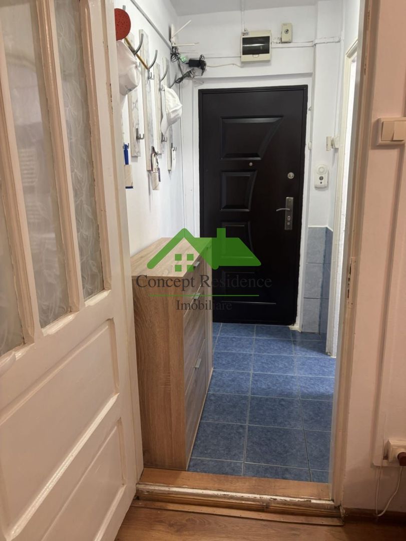 Vand apartament 2 camere, etaj 1,  Jupiter - Poză 7