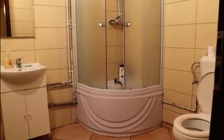 Casă spațioasă | 250 mp utili | 8 camere | Curte cu filigorie - Poză 4