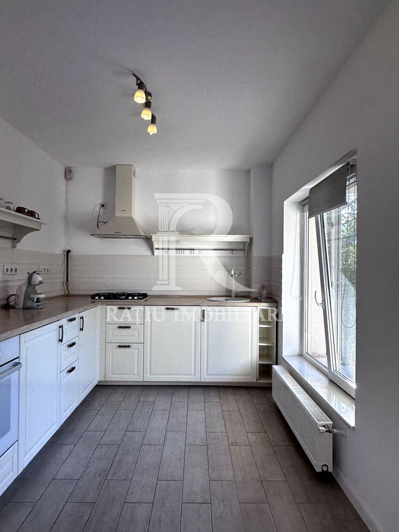 Casa de închiriat cu 4 dormitoare | Cartierul Tineretului | Oradea - Poză 5