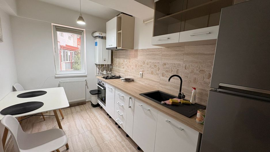 GARSONIERA METALURGIEI, BLOC NOU, CENTRALA TERMICA, BUCATARIE INCHISA - Poză 4