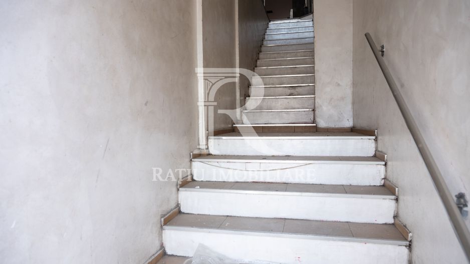 Spatiu Comercial | Etajul 1 + Mansarda | Decebal | 300 mp | Oradea - Poză 19