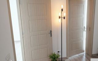 Apartament 2 camere | Etaj 2 | Zona Centrala | Boxa | - Poză 4