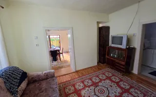 Casa cu 4 camere, 2024 mp teren, la asfalt, cu utilitati, Vintu de Jos - Poză 12