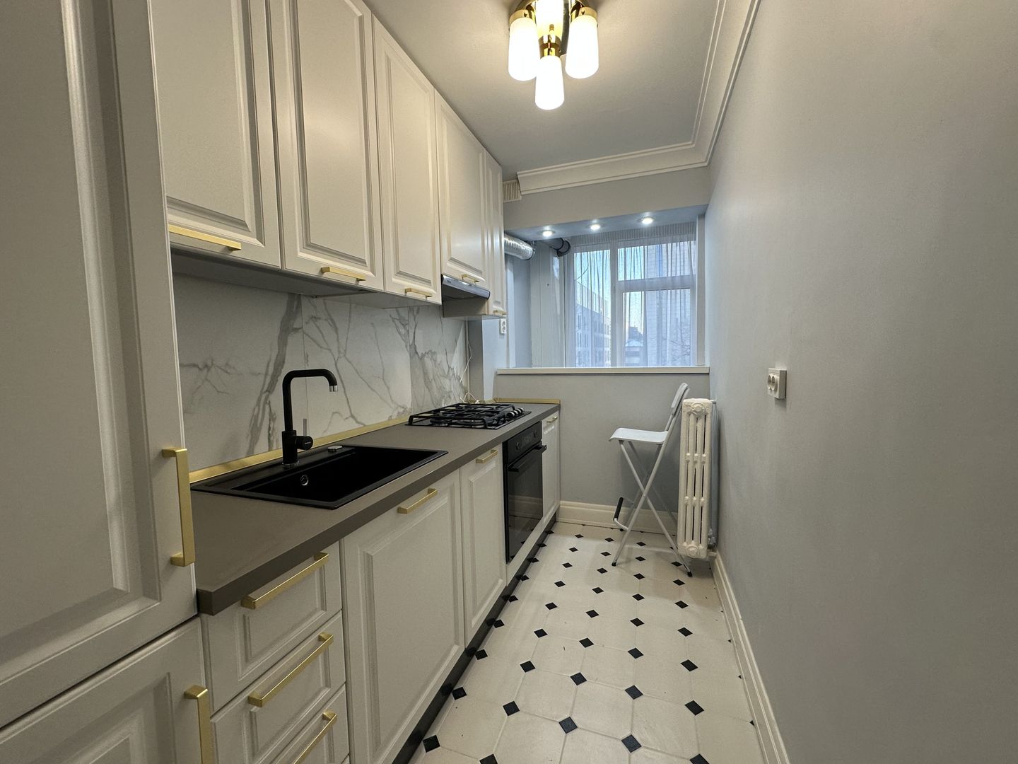 PIATA ROMANA - Piata Amzei | 2 Camere Renovat + Metrou 450M - Poză 6