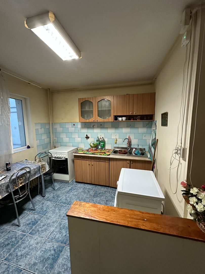 Apartament 3 camere decomandat Soseaua Giurgiului - Poză 6