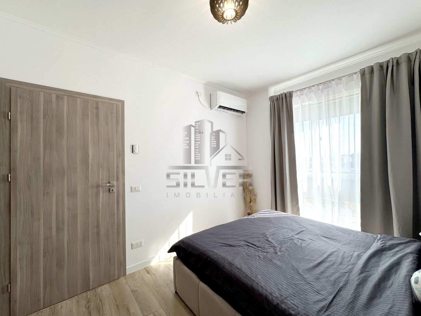 Apartament cu 3 camere/parcare/prima inchiriere/zona Vivo. - Poză 9