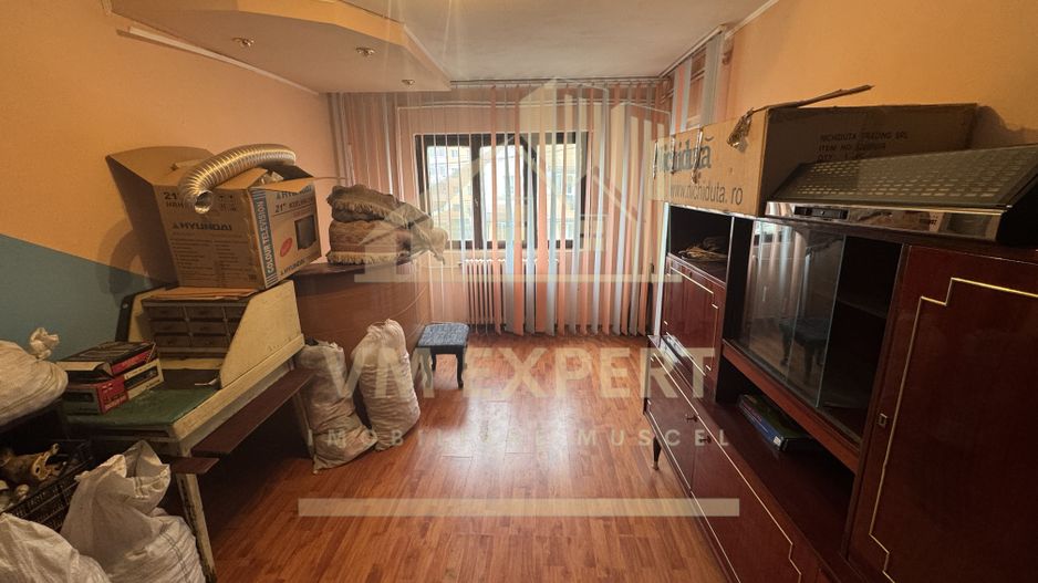 APARTAMENT 3 CAMERE ETAJ 1 GRUI - Poză 1