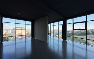 Cladire de birouri cu  spatii vitrate generoase in Zorilor. - Poză 17