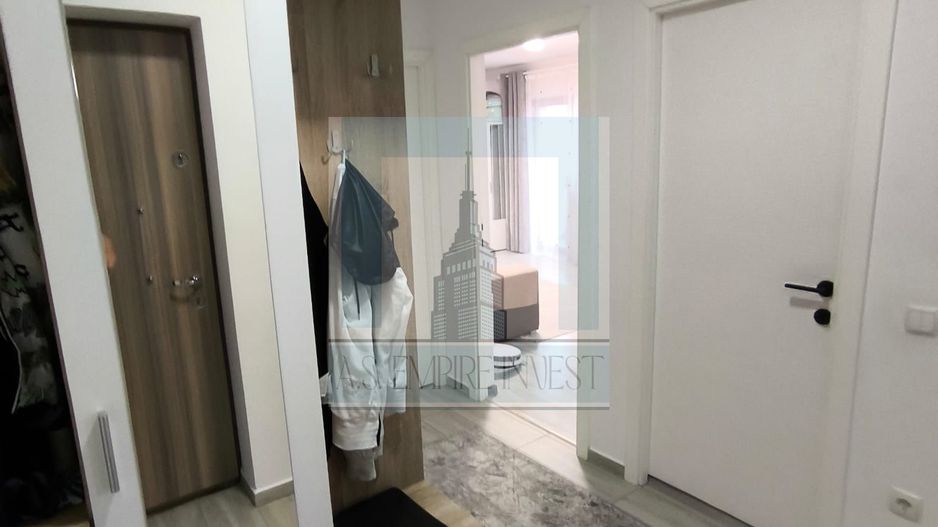 De vanzare un superb apartament de 2 camere in zona Tractorul - Poză 15