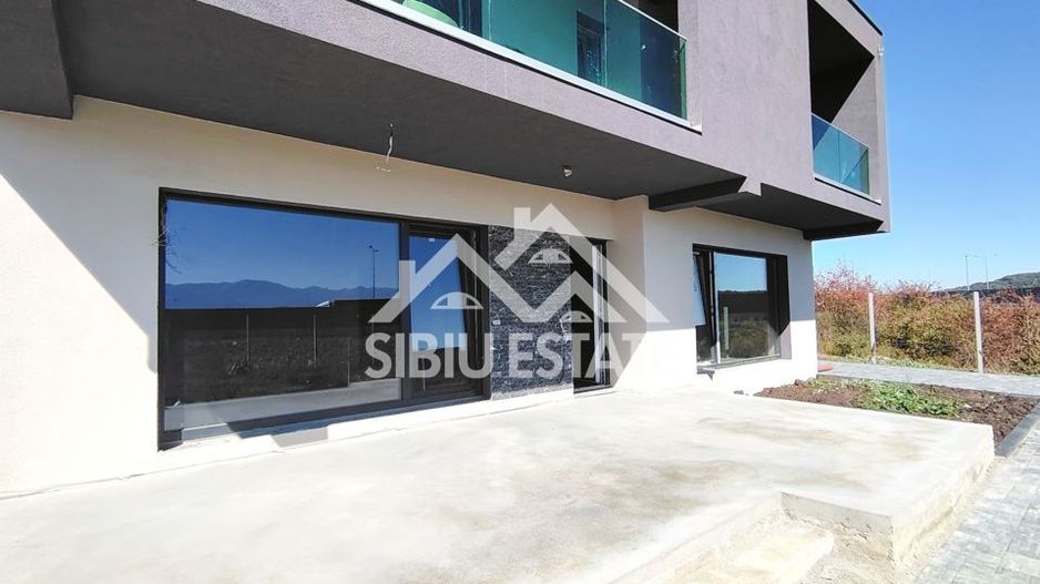 Casa noua Sibiu, Selimbar  teren 790 mp, garaj dublu, terase - Poză 3
