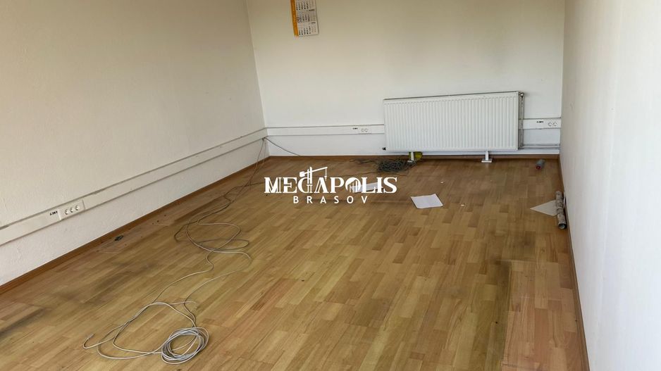 Hala Brintex str.Bazaltului / 5 euro mp - Poză 15