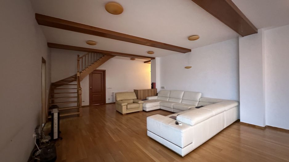 VATRA LUMINOASA -Agricultori | Cladire 1900mp din 2001 | Teren 1030mp - Poză 37