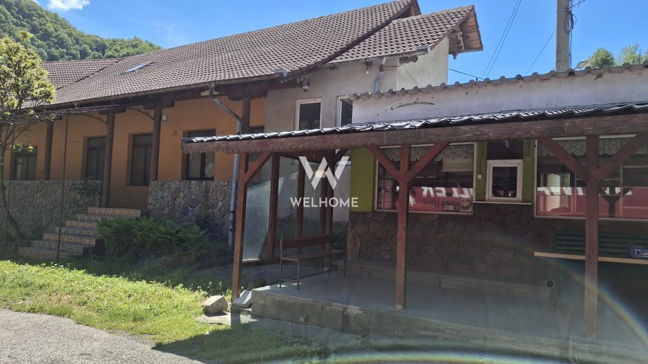 Restaurant-Pensiune de vanzare, Raul Vadului, Sibiu, Valea Oltului - Poză 4