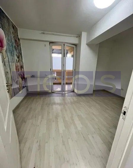 VANZARE 3 CAMERE TITAN | BLOC NOU 2009 | CENTRALA PROPRIE | - Schiță 2