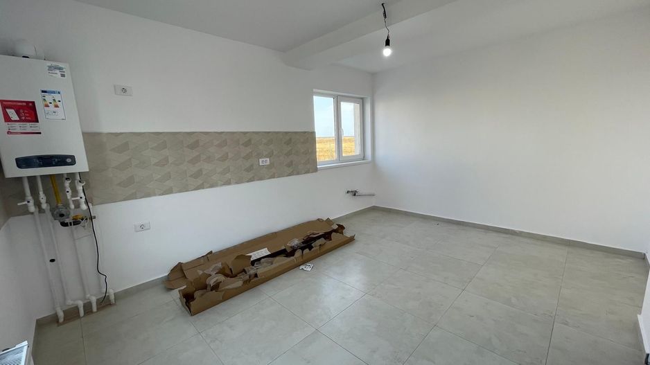 CASA TIP DUPLEX 4 CAMERE , TOATE UTILITATILE, FINALIZATA, COMISION 0% - Poză 13