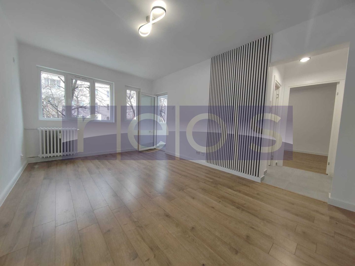 VANZARE APARTAMENT 2 CAMERE 50MP Campia Libertatii - Baba Novac - Titan - Poză 1