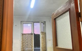 🔑 Vanzare apartament 3 camere – Zona Drumul Taberei - Poză 4