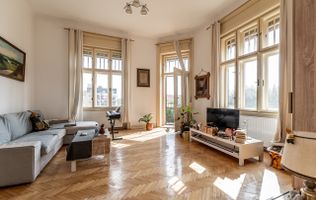 3 camere în Palatul Gemeinhardt, pe malul Begăi | Timișoara