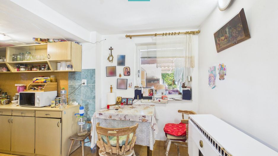 Casă cu 3 dormitoare în Bătania - Poză 23