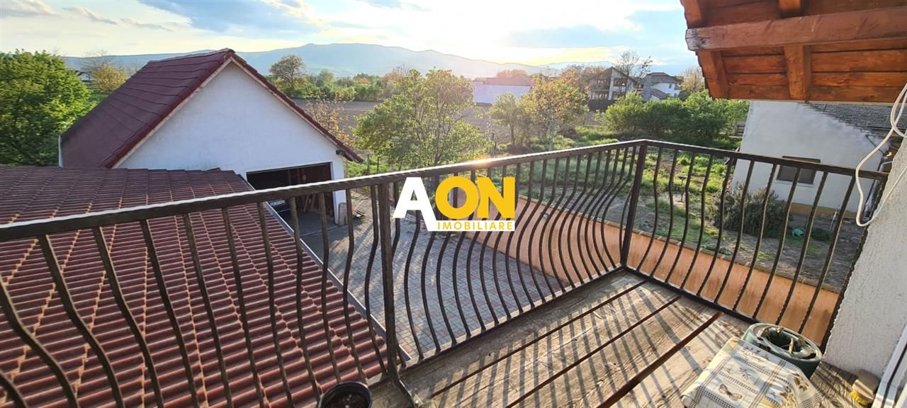 Casa pentru 2 familii, 7 Camere, 2 Garaje, 1500MP Teren - Poză 25