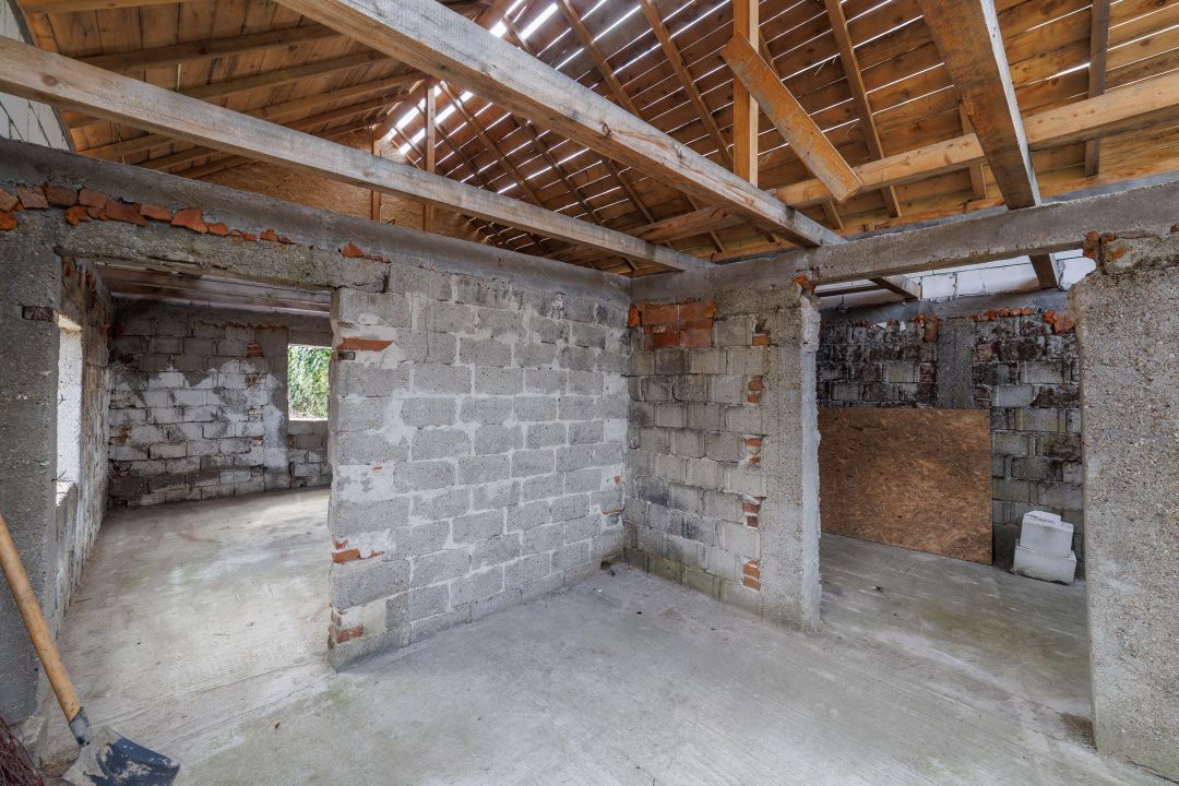 Casa+teren 2.140 mp de vanzare – Ciesti, Lunca Corbului– la doar 30 km Pitesti - Poză 6