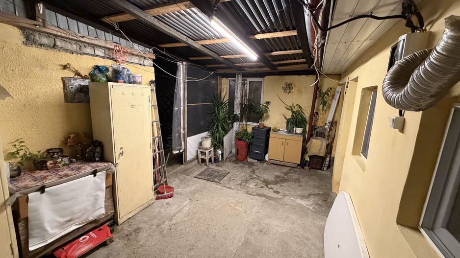 Casa în zona Republica - Poză 2