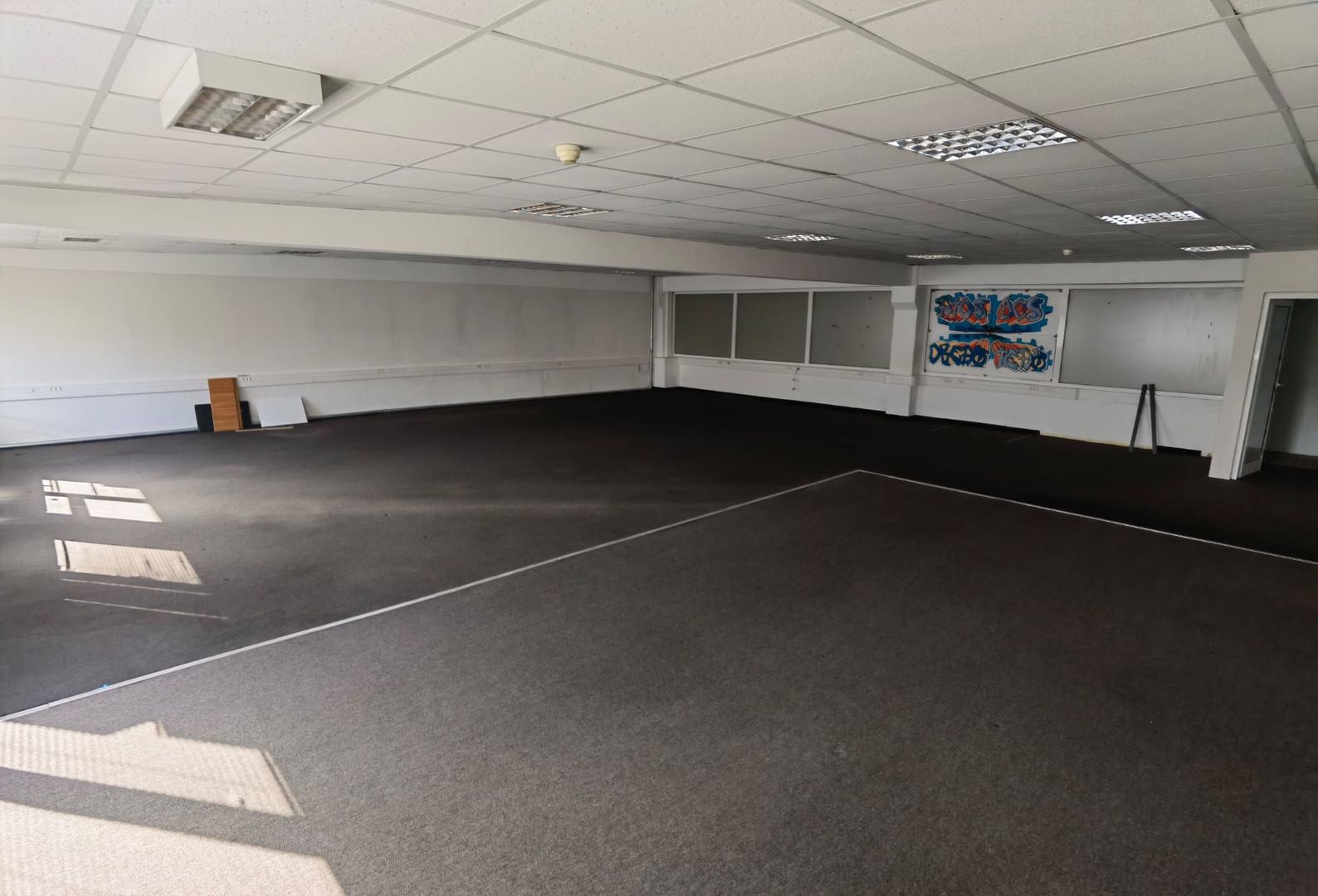 Spatii birouri/servicii - Poză 16