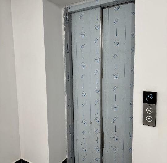 Pers fizică - Apartament de vis cu 3 camere şi vedere superba spre lac! - Poză 16