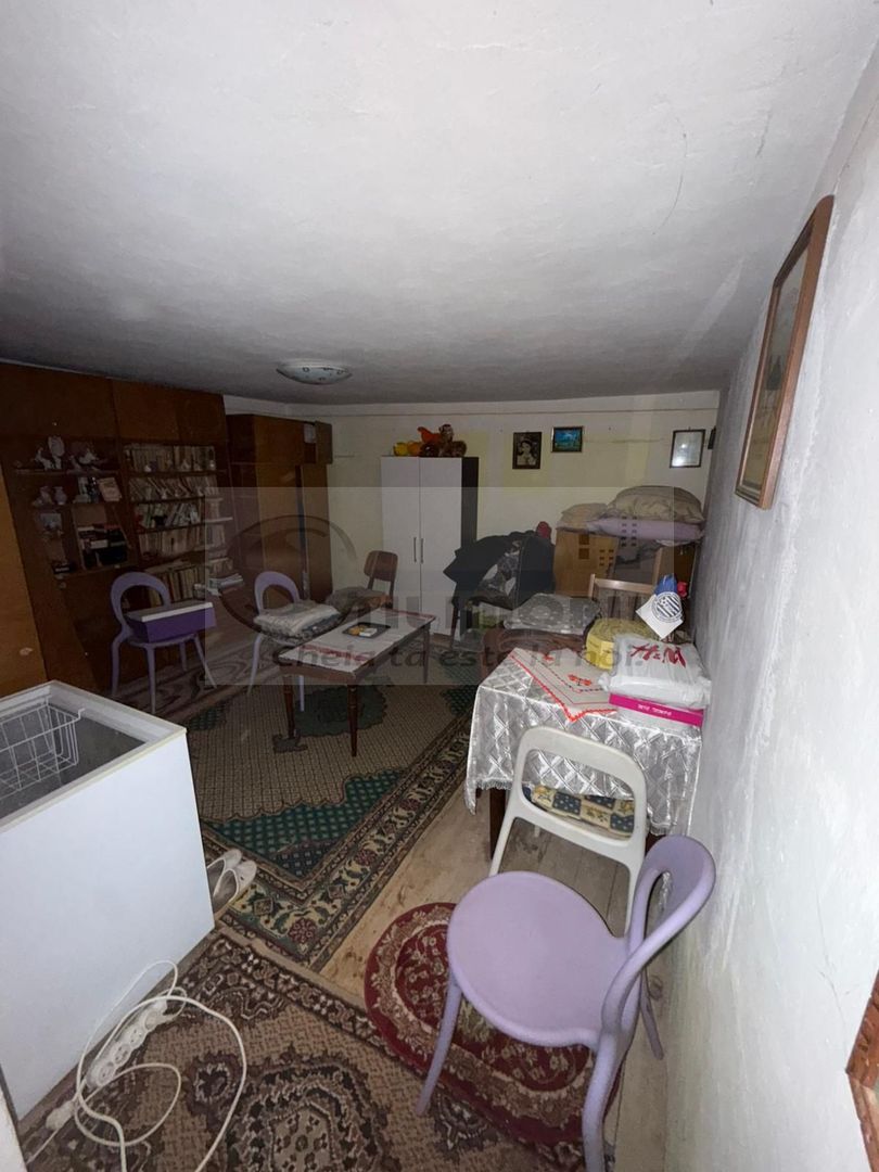 Casă + 2129 mp teren, zonă liniștită, Goruni, Iași – 76.000 euro - Poză 3