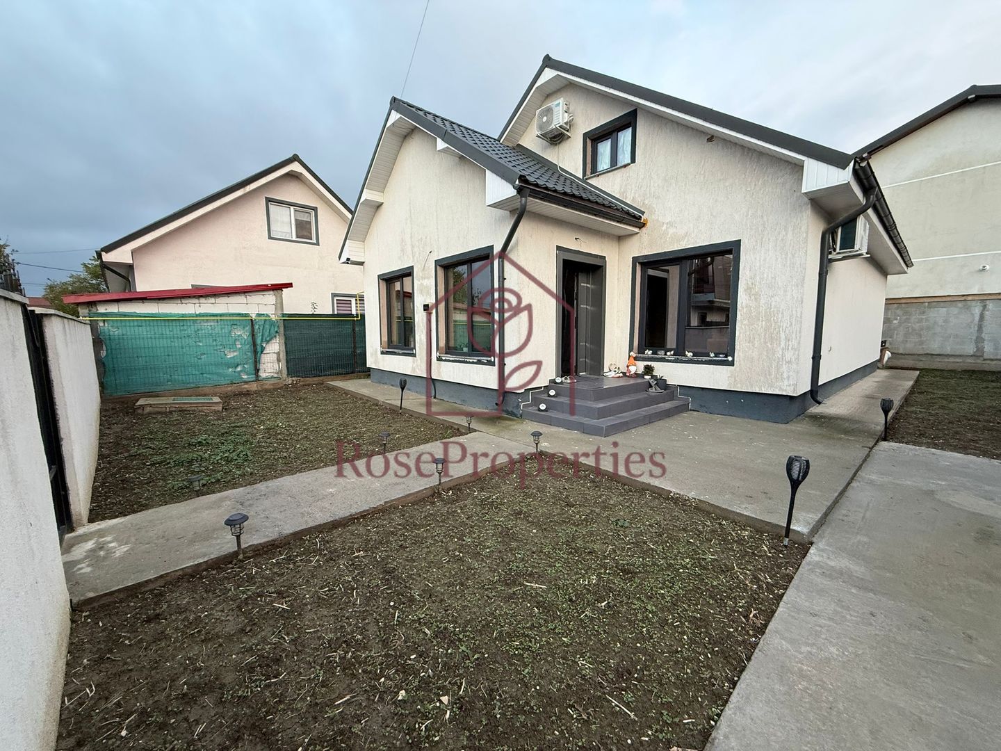 O % COMISION | CASA  LA CHEIE | TEREN 300 MP |  VALU LUI TRAIAN - Poză 1