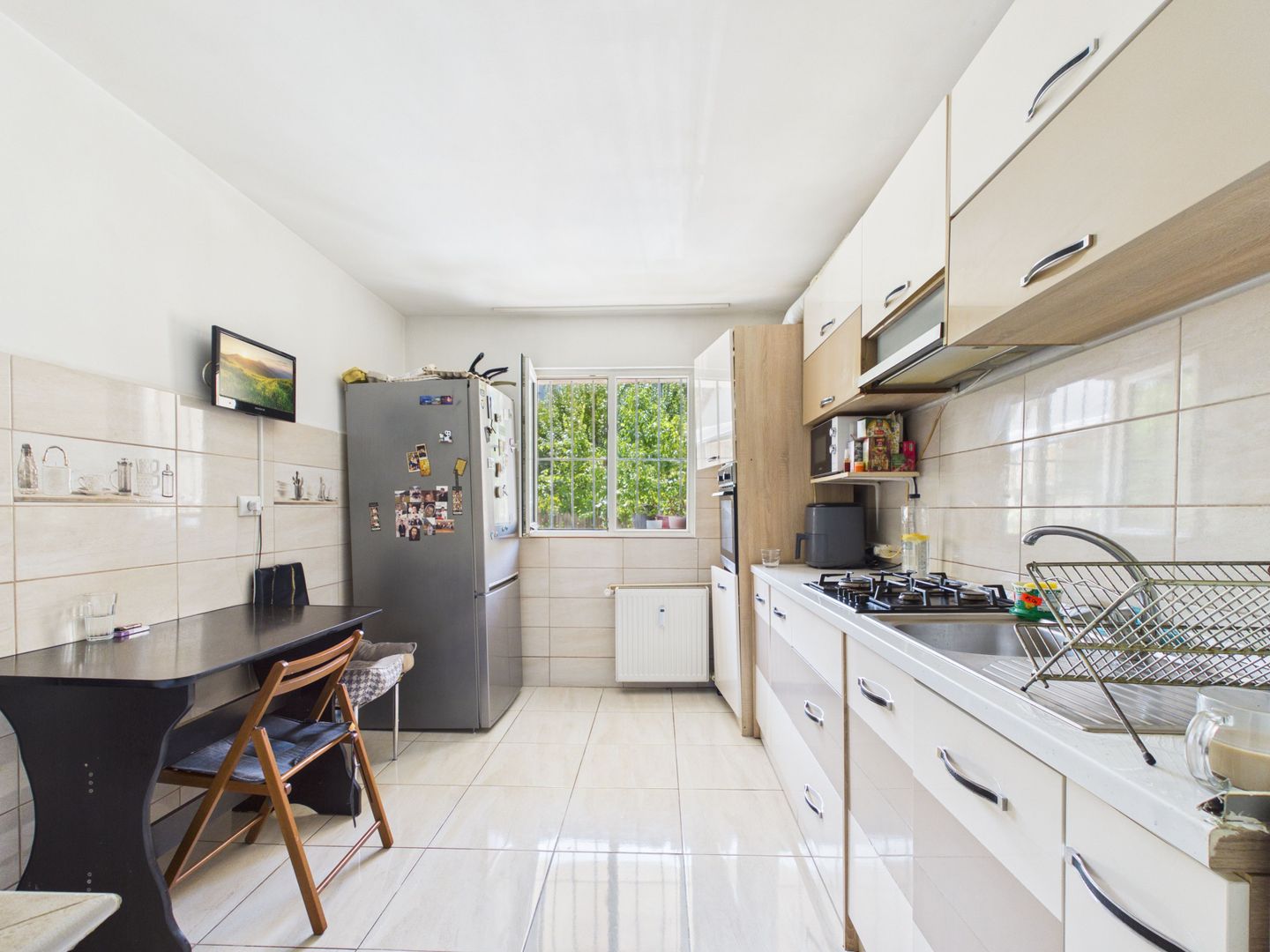 Apartament 4 camere decomandat | Parter | Metrou la 7 minute | - Poză 4