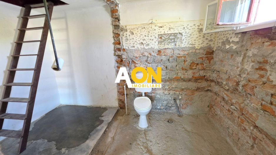 Casă semifinisată, 4 camere, 350 mp teren, la asfalt, zona Centru - Poză 10