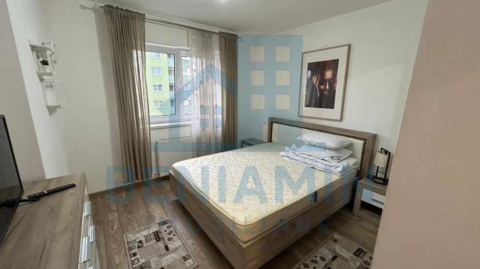 Apartament 2 camere in Top City Coresi 56mp si loc parcare plus boxa - Poză 6